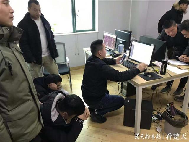 炒股骗局：10倍杠杆平台实为虚拟诈骗，小心血本无归